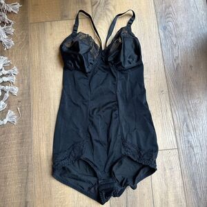 Vintage Subtract One Piece Size 36C Black Body Shaper Girdle Bodysuit Shapewear